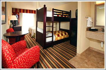Holiday Inn Maingate East